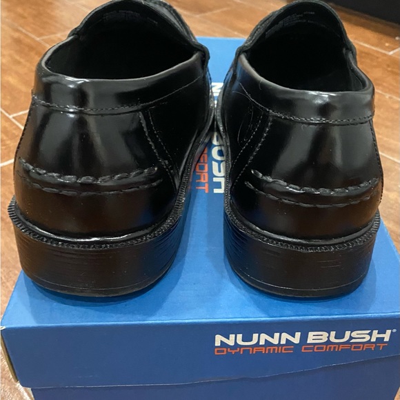 Nunn Bush shoes size 10.5. Almost new. - Picture 3 of 5